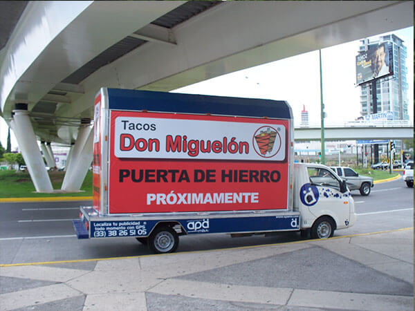 Espectaculares Mviles con Rastreo SatelitalTaqueria Don Migueln